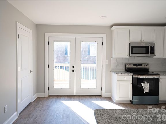 4th image of 1733 Rhyne Carter Rd