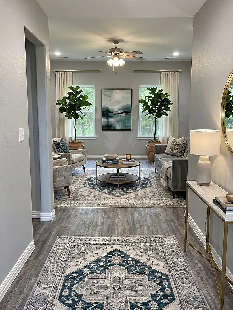 Quaint 3/2 Tucked in Quite Community — Photo 3