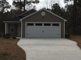 129-129B Holly Tree Ln, Hampstead, NC 28443