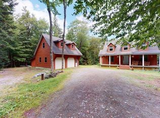 4 E Grouse Roost Rd, Greenville, ME 04441