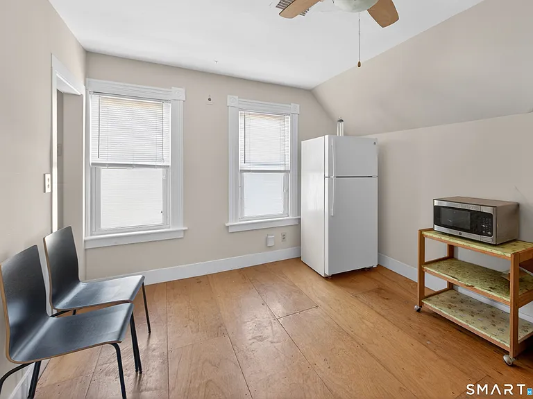 62 Lawrence St #3 — Photo 6