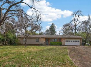 901 Rhodes Dr, Tyler, TX 75701