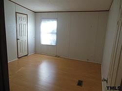 5th image of 909 Split Rail Ln