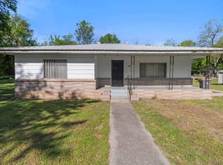 506 S Spring St, Grove, OK 74344