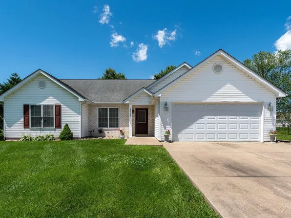 1300 N Magnolia Dr, Marion, IL 62959