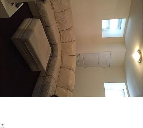 5th image of 321 Nuber Ave