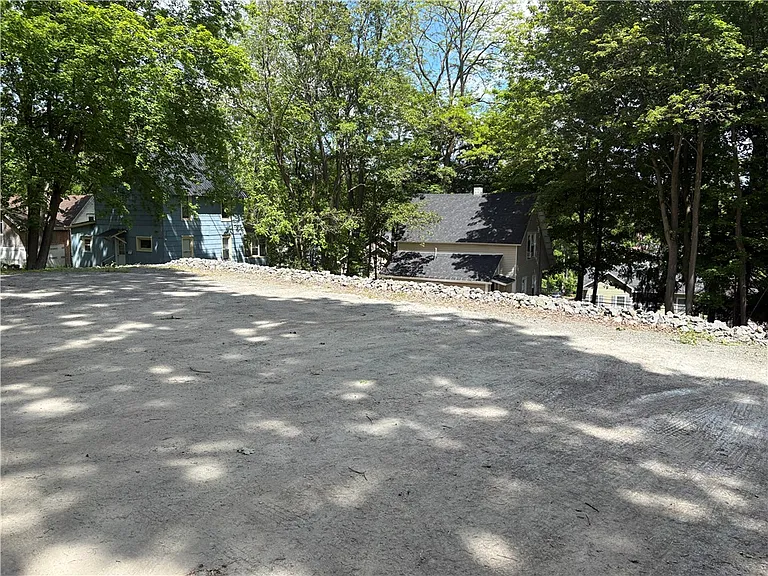 36 Cherry St #3 — Photo 7