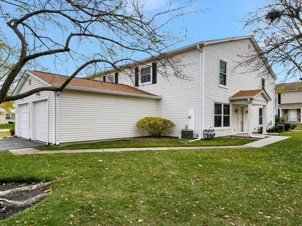 1193 E Barberry Ln #1193, Palatine, IL 60074