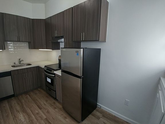 4th image of 50 Golden Gate Ave APT 408