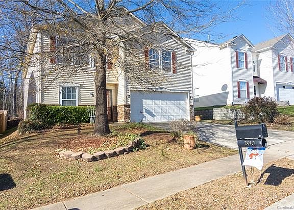 3rd image of 2910 Royal Fern Ln