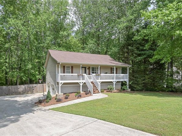 92 Confidence Ct, Temple, GA 30179