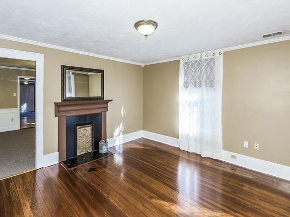 3rd image of 1137 Hiawassee Ave