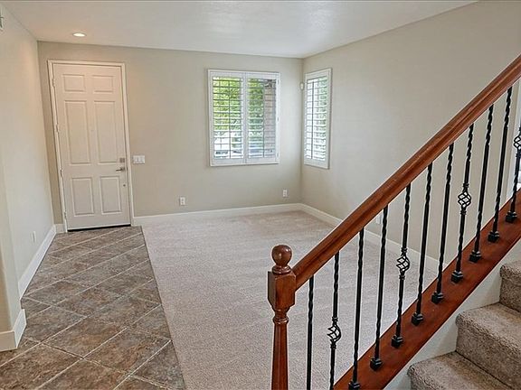 3rd image of 29318 Kelly Ct