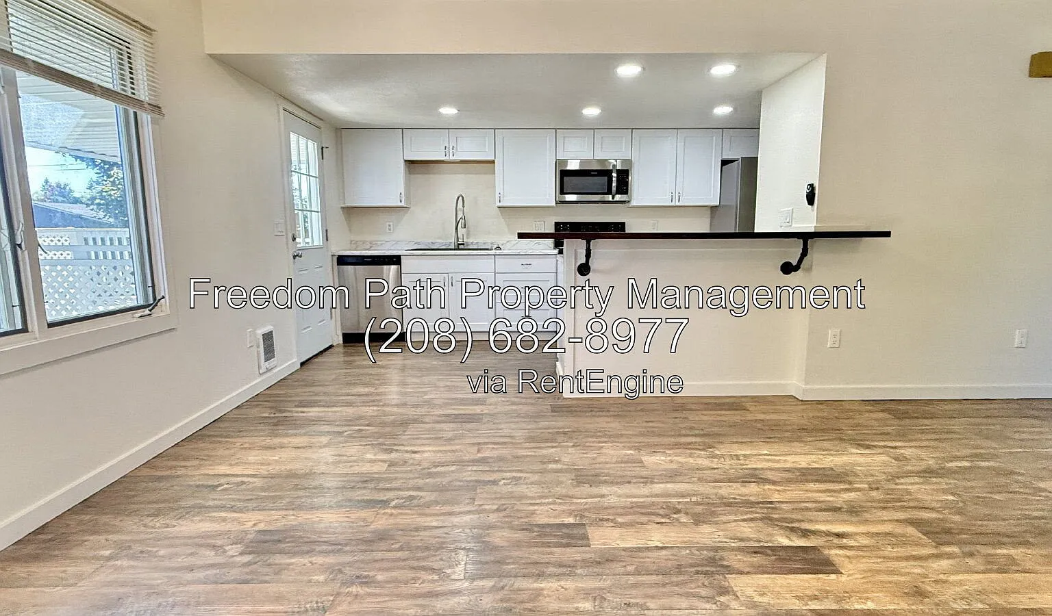 4 bed, 2.0 bath, 1728 sqft, $2,395 — Photo 3