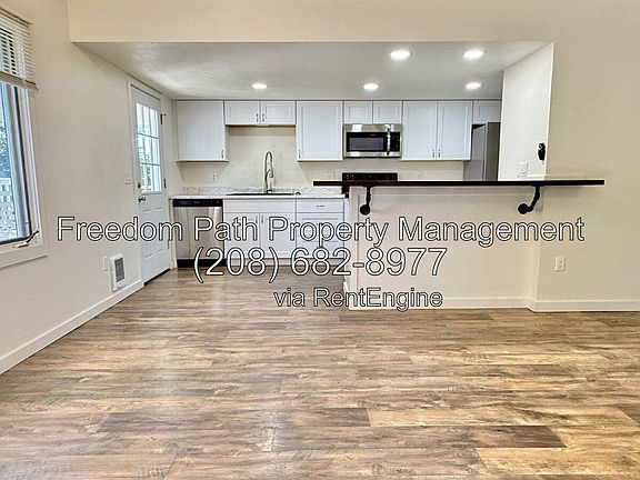 3rd image of 1221 N 11th St