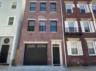 233 W 3rd St #3, Boston, MA 02127
