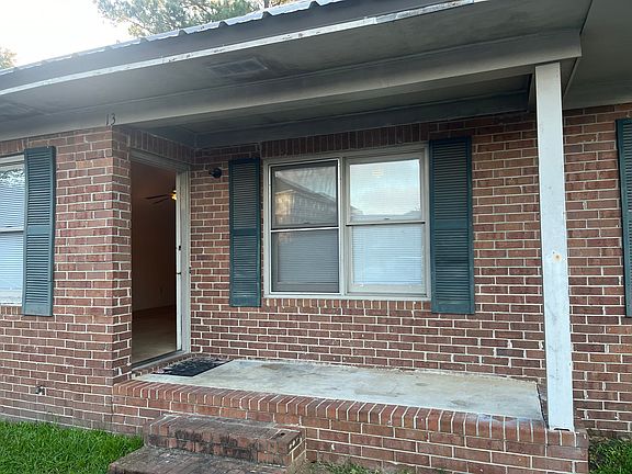 4th image of 110 Lanier Dr #13