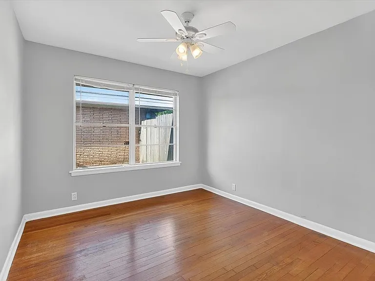 4637 Calvin Dr — Photo 16