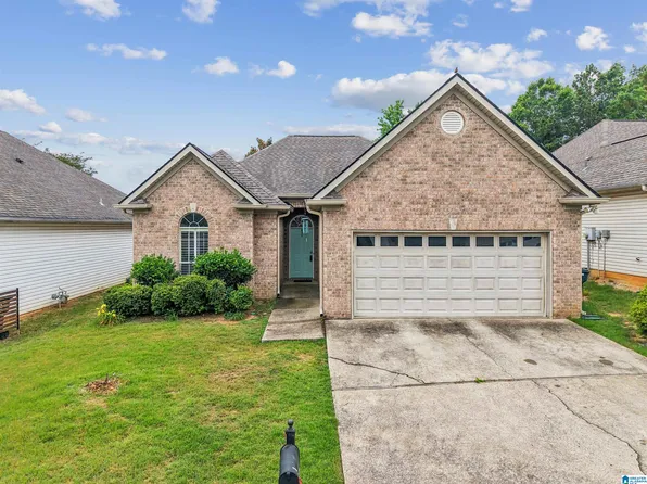 1059 Windsor Pkwy, Moody, AL 35004