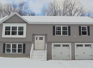 7 Mount Holly Dr, Methuen, MA 01844