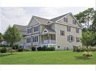 28 Andrea Cir, Needham, MA 02494