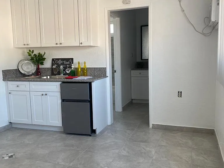 8553 Cedros Ave #9 — Photo 5