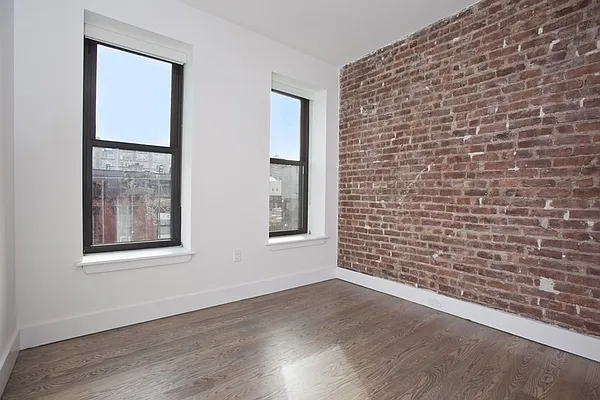 Rented by REAL New York | media 27