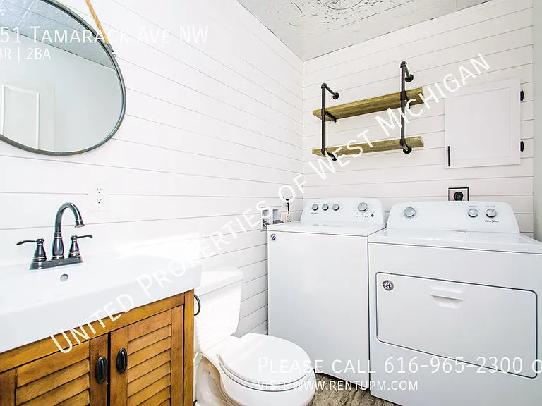 951 Tamarack Ave NW — Photo 15