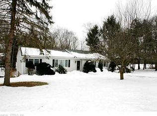 400 Haystack Hill Rd, Orange, CT 06477
