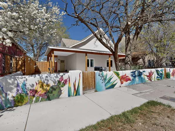 433 Pacific Ave SW, Albuquerque, NM 87102