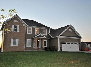 815 Rubrake Rd, Fleming, OH 45729