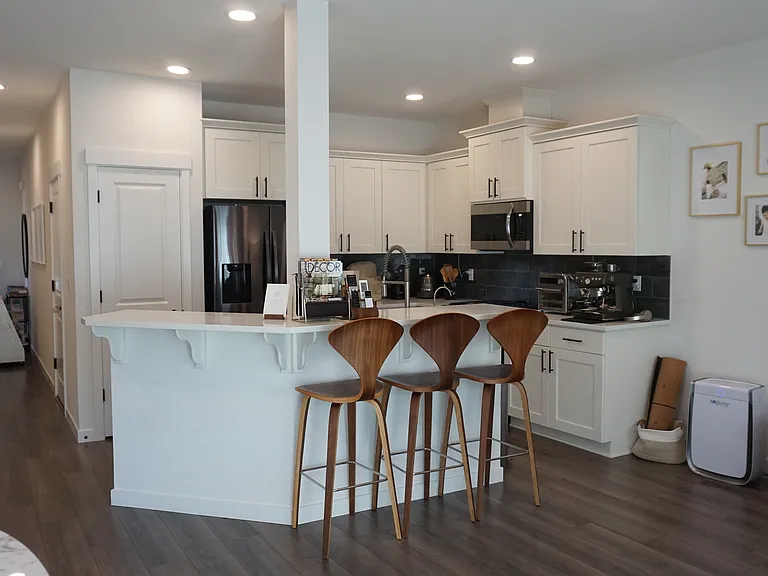 3001 S Heather St — Photo 16
