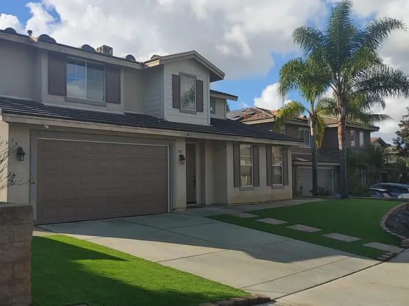 382 Edgewater Dr, San Marcos, CA 92078