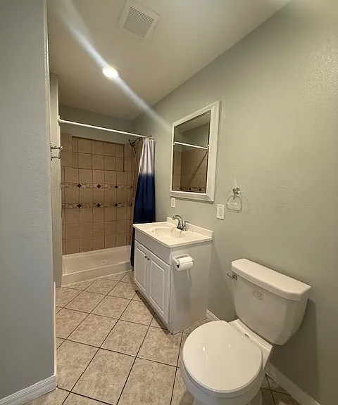 117 N Barbara Ave — Photo 16