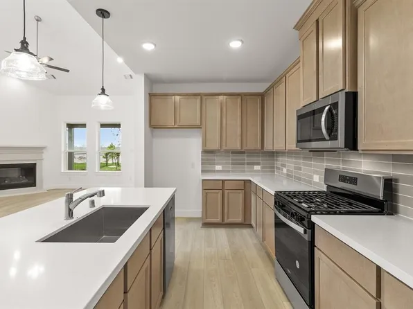 8239 Red Shiner Way, Fulshear, TX 77441