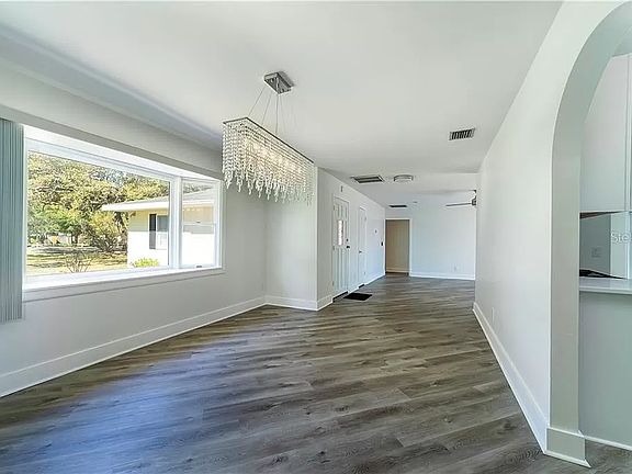 5th image of 5783 Chipola Cir