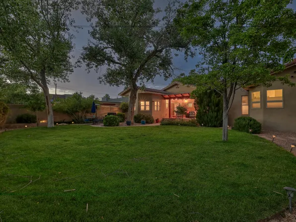 1434 San Carlos Rd SW, Albuquerque, NM 87104