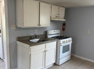 263 21st St #3A, Irvington, NJ 07111