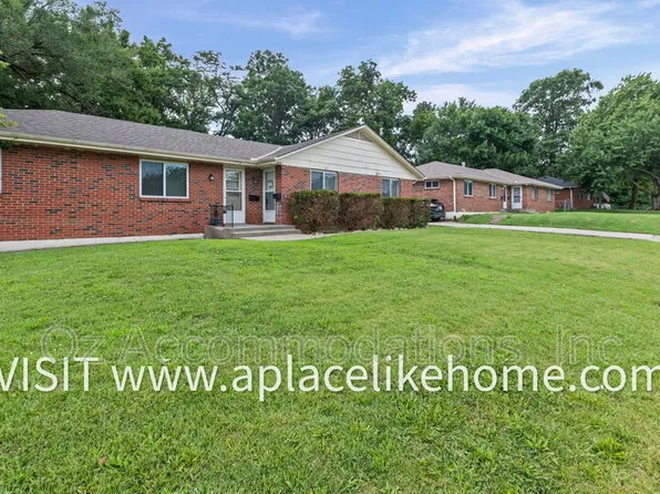 3607 W 47th St, Roeland Park, KS 66205