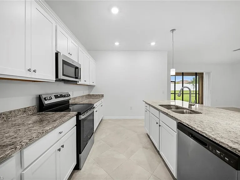 14836 Palamos Cir — Photo 5
