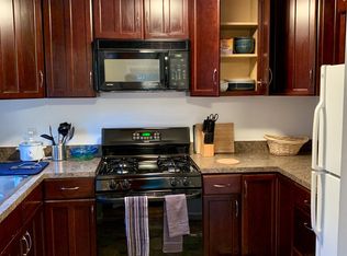 704 N Wakefield St APT 1, Arlington, VA 22203