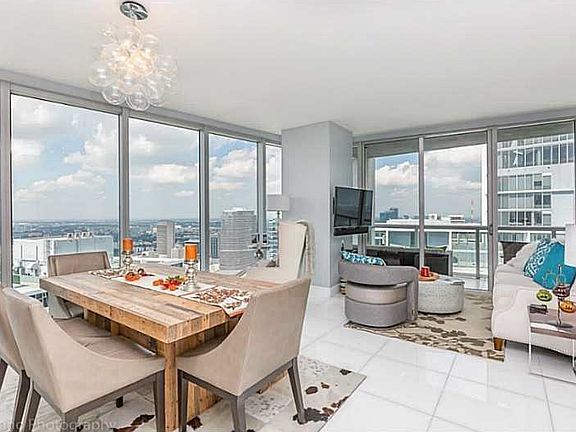 3rd image of 495 Brickell Ave APT 5610