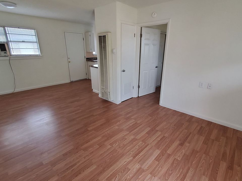 1st image of 2407 13th Ave APT 11