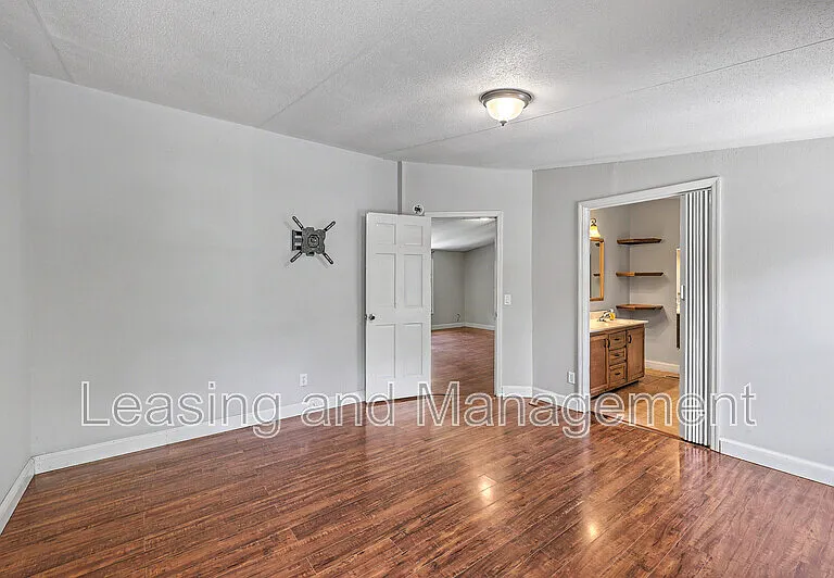 3585 Riley Wright Rd #2 — Photo 14