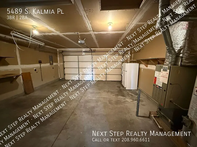 5489 S Kalmia Pl — Photo 16