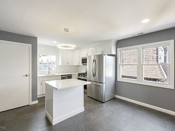 2nd image of 83 Grant Ave Floor 2