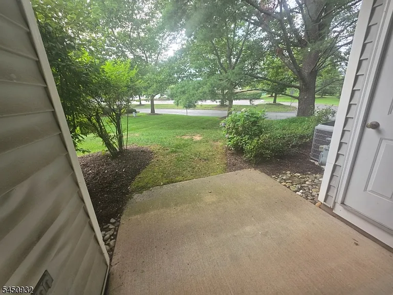 87 Junco Ct — Photo 24