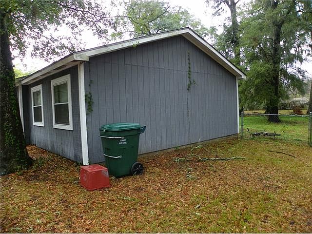 2nd image of 2703 Rosemont Ave