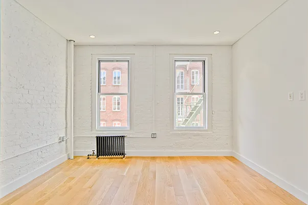 Rented by Veracity NYC LLC | media 25