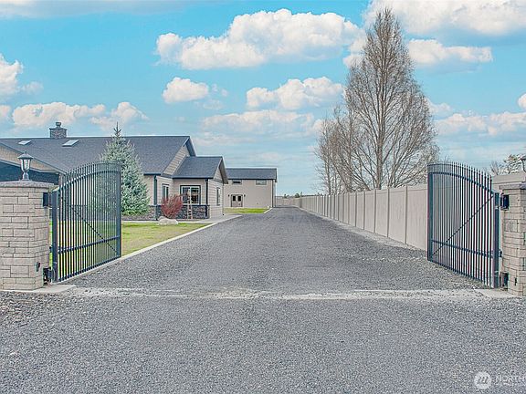 5th image of 7342 Redmond Road NE